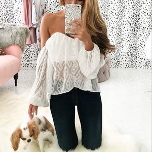 4SI3NNA burntout off shoulder top sheet feature